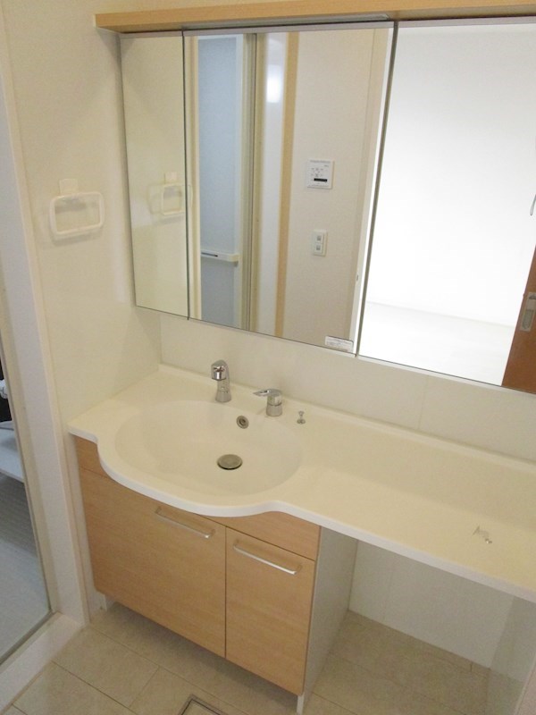 ダ　アン　ア　シス その他4