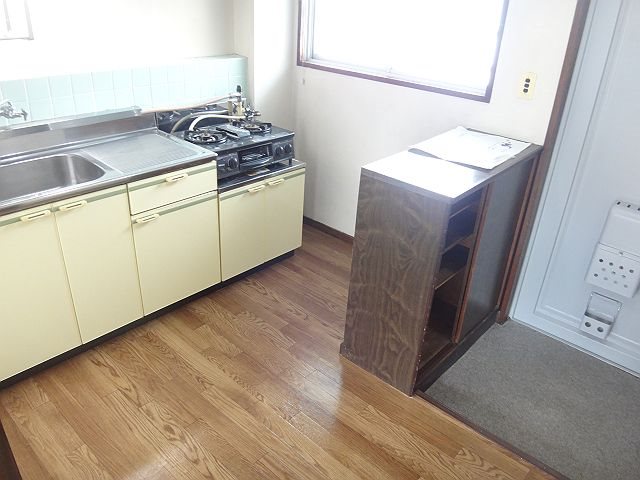 第一金沢ビル リビング