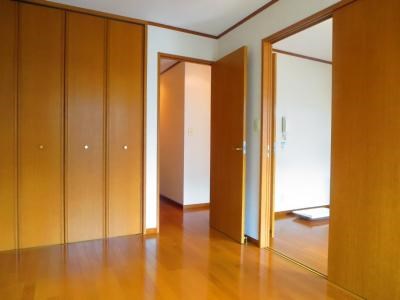 シャトレ戸邉 リビング