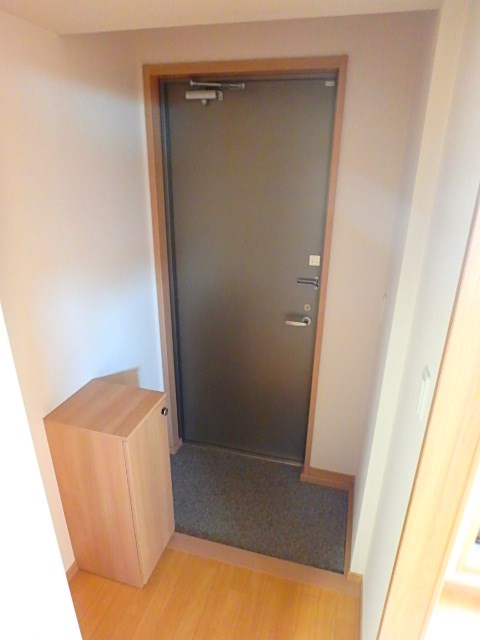 ハイムウイスタリア   玄関