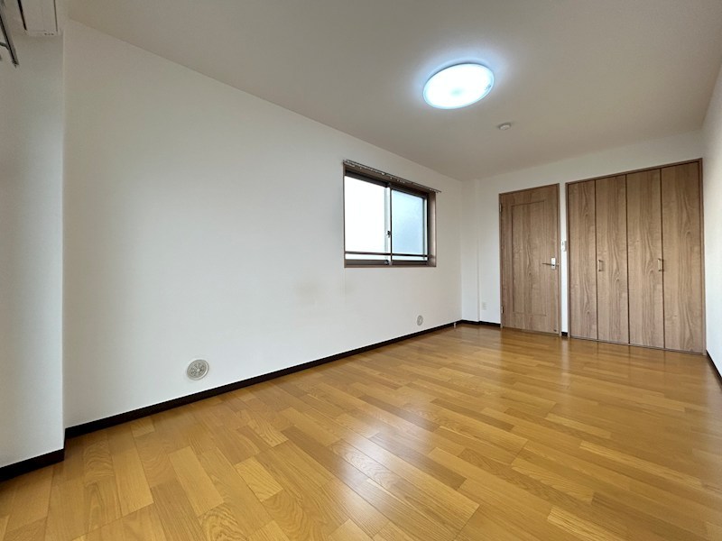 第３アサヒハイツ リビング