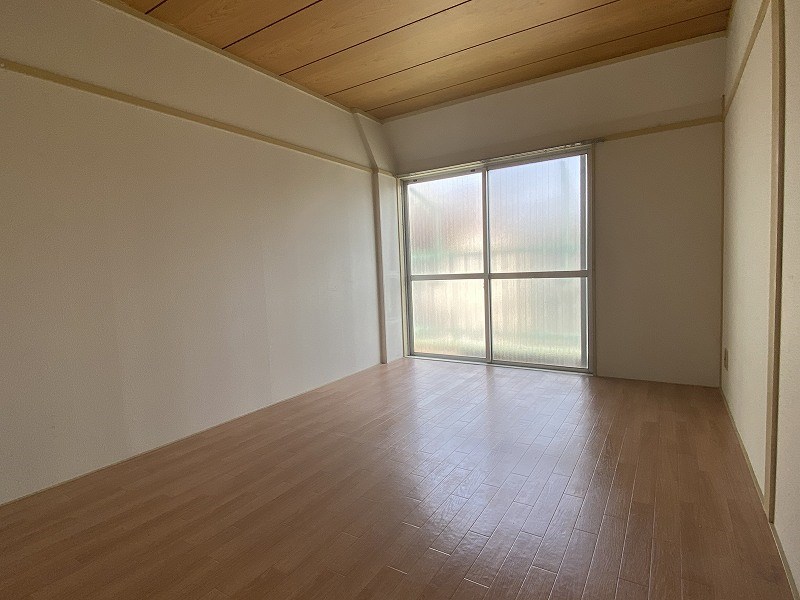 マンション麻衣  ベッドルーム