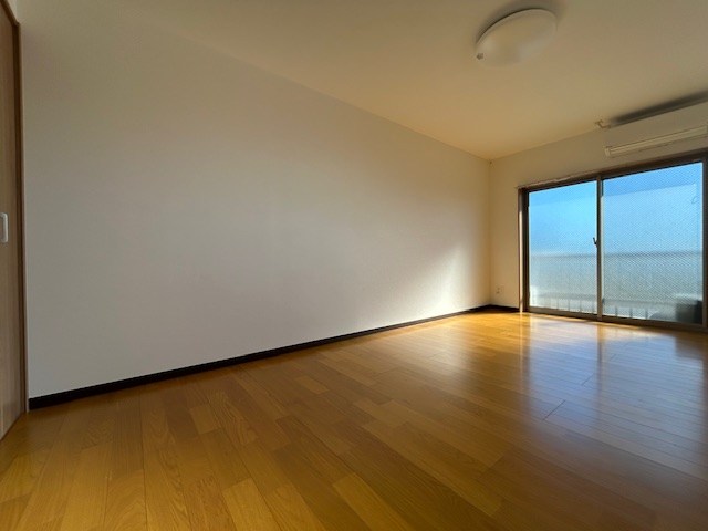 第３アサヒハイツ リビング