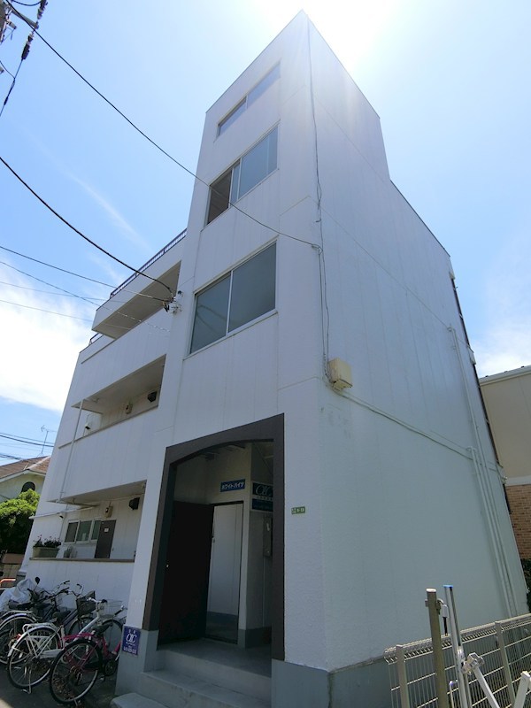 ホワイトハイツ 外観