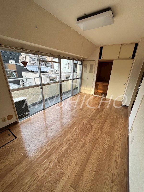 松嶋ビル ベッドルーム