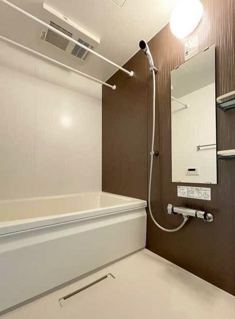 ヴィラスリーヴイ浦安 風呂画像