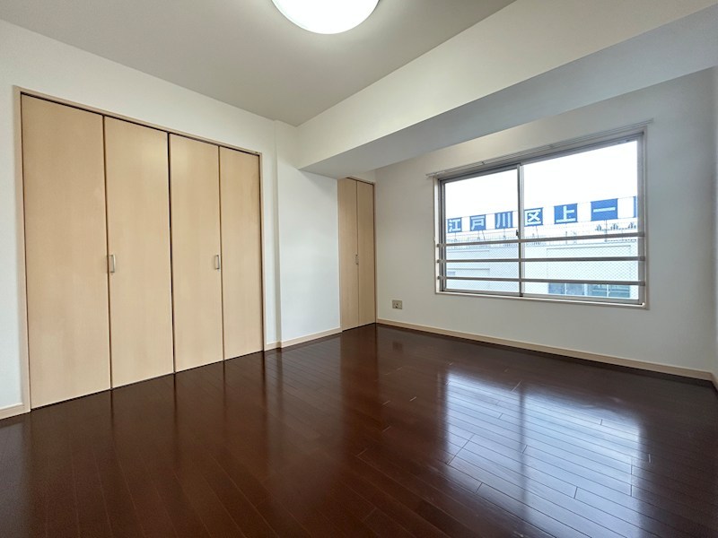 光陽ビル ベッドルーム