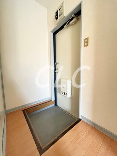 アートハイツ 玄関