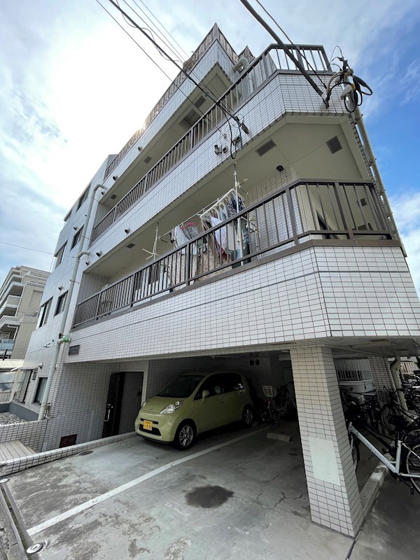 サンライズFMファーストマンション 外観