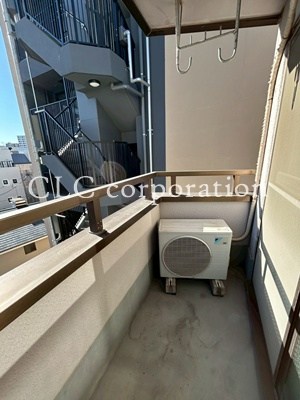 よつばビル ベランダ