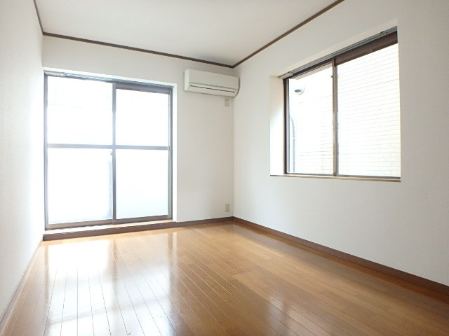 沖杉マンション ベッドルーム