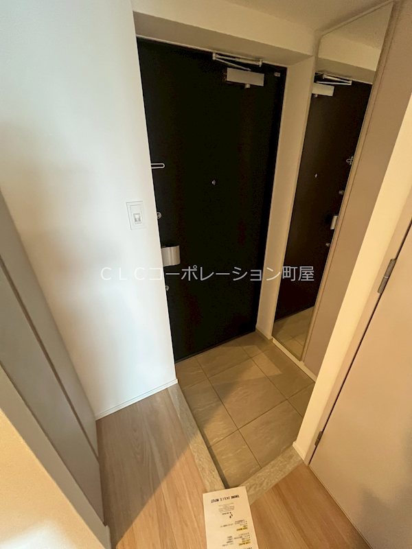 ティモーネグランデ田端ノルド 玄関