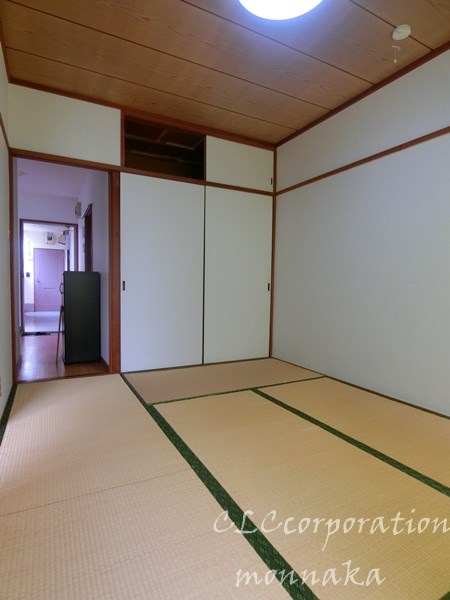 古関ビル ベッドルーム