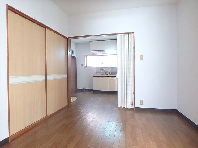 サンハイツ リビング