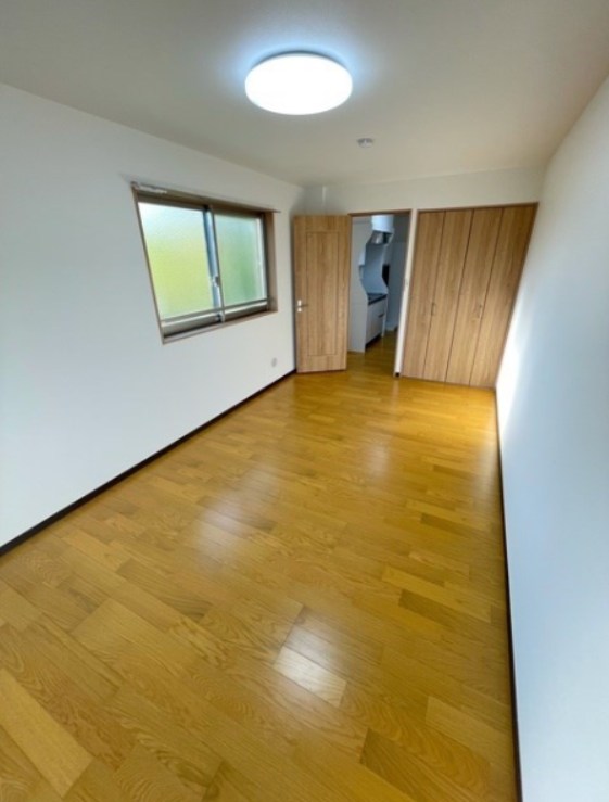 第３アサヒハイツ リビング