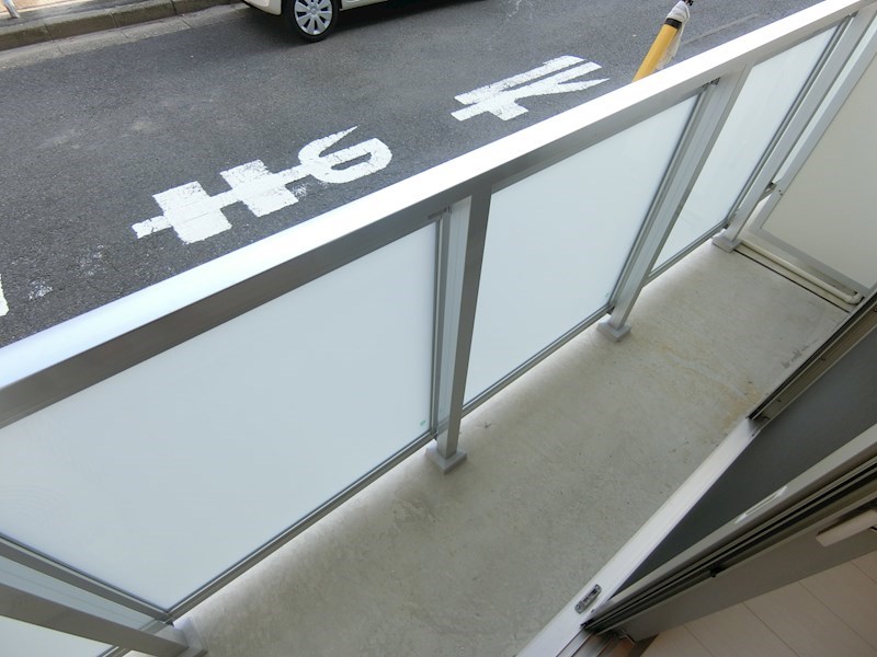 リブリ・ＴＫグレイスビルⅢ  ベランダ