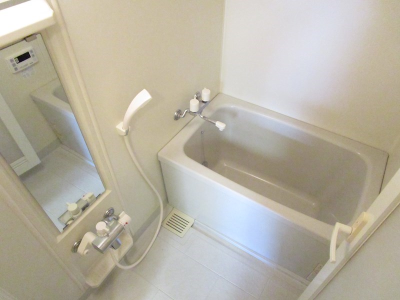 メゾンドボヌール梅島 風呂画像