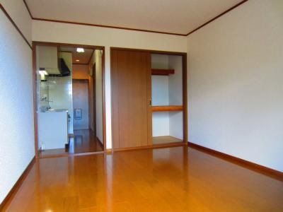 ソレイユフローラ１番館 リビング