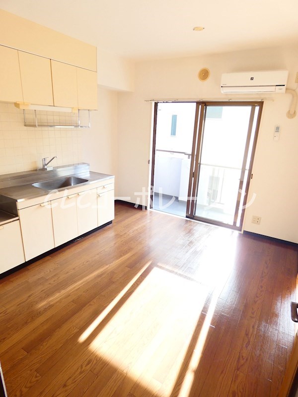 エステート西新井  リビング