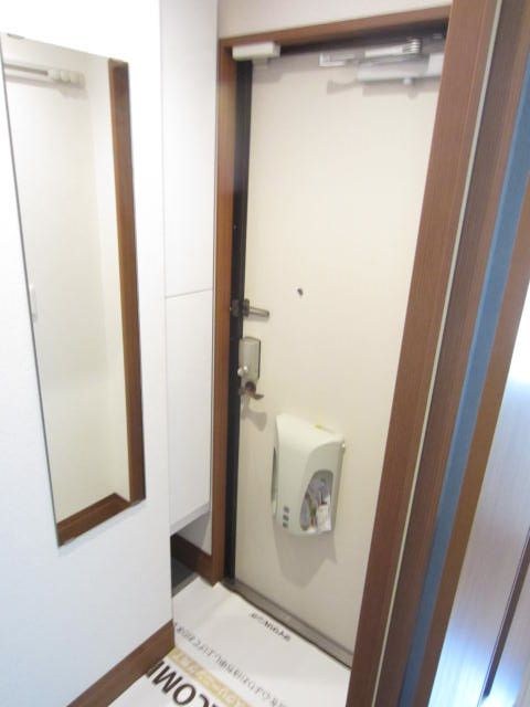 アジュール  玄関