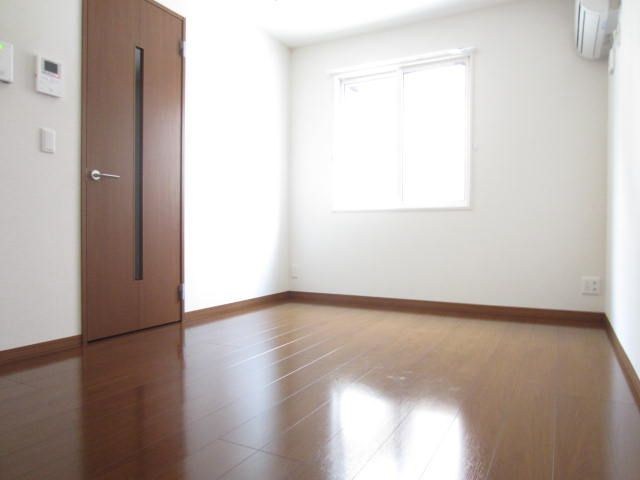 アジュール  ベッドルーム