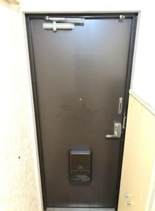 プチメゾントシ 玄関