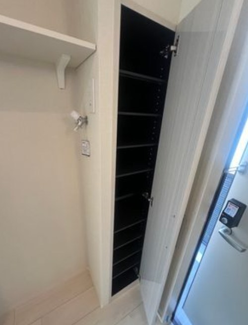 カーサエスト小岩 玄関