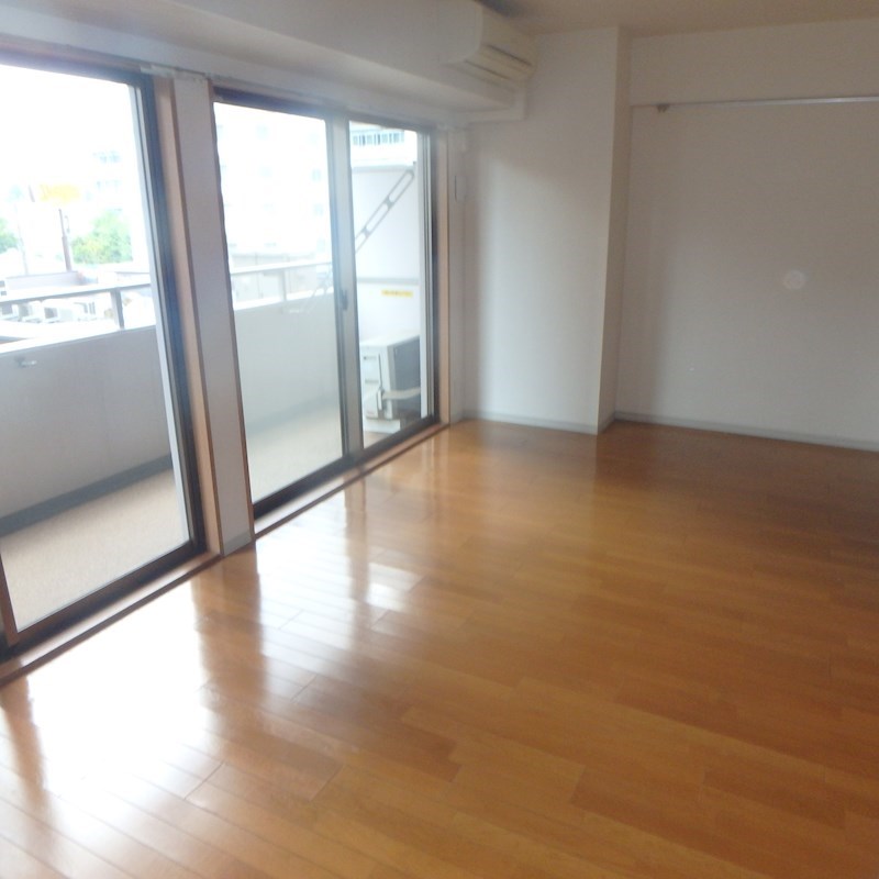 アビタシオン大島     リビング