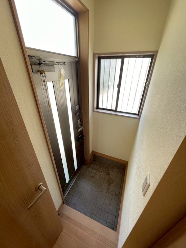 ＴＫハウス 玄関