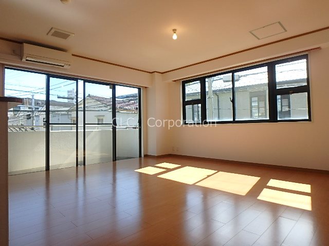 アムールM リビング