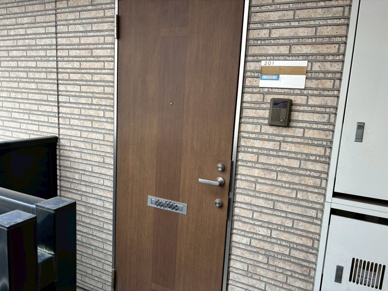 ルミエール 玄関