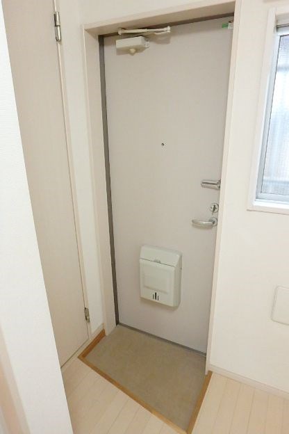 プランドール・Ｗ  玄関