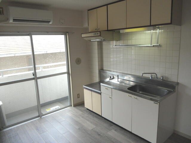 ノーリーズン東綾瀬 キッチン