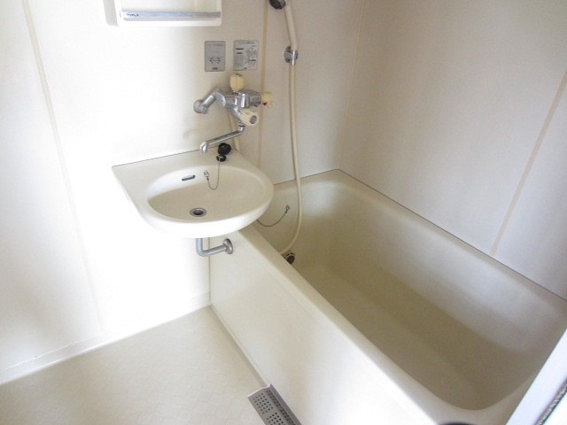 第２日の本ビル 風呂画像