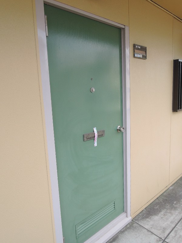 コーポサンリヨン 玄関