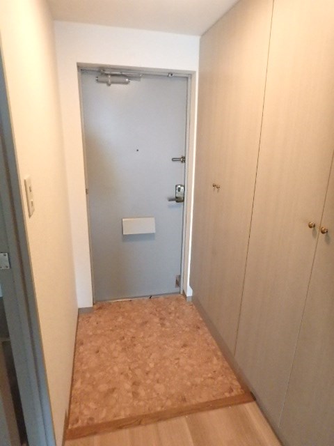 セゾン深川 玄関