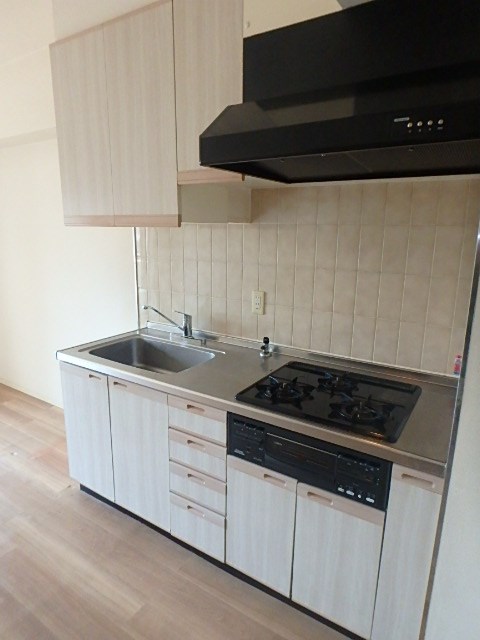 セゾン深川 キッチン