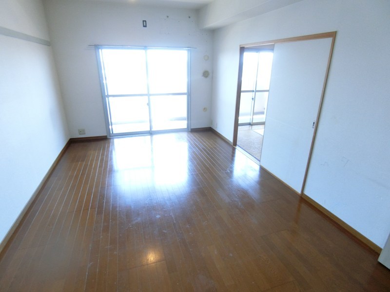 ウイングプラザ ベッドルーム