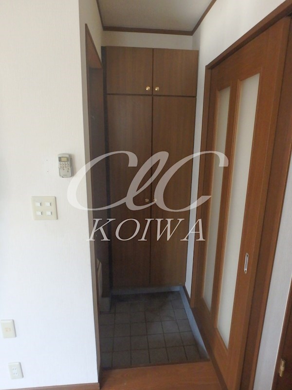 エステーコーポ 玄関