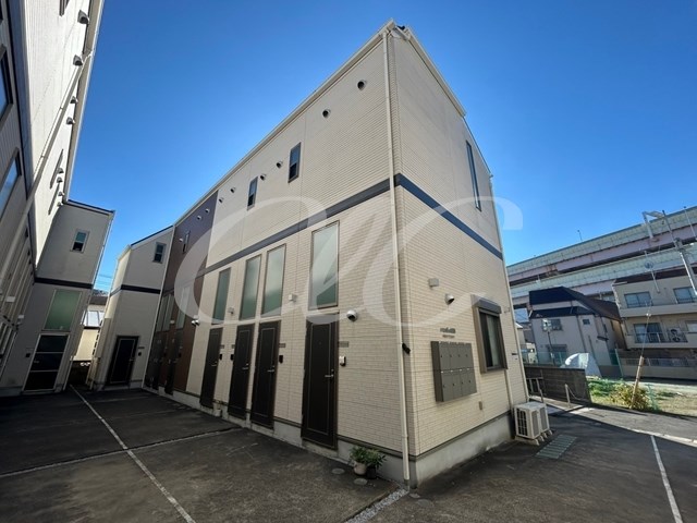 FERIO綾瀬ウエストコート 外観