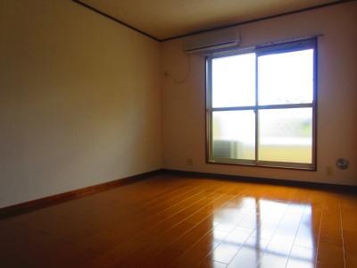 ソレイユフローラ１番館 ベッドルーム