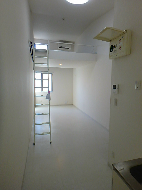 アプリコット リビング