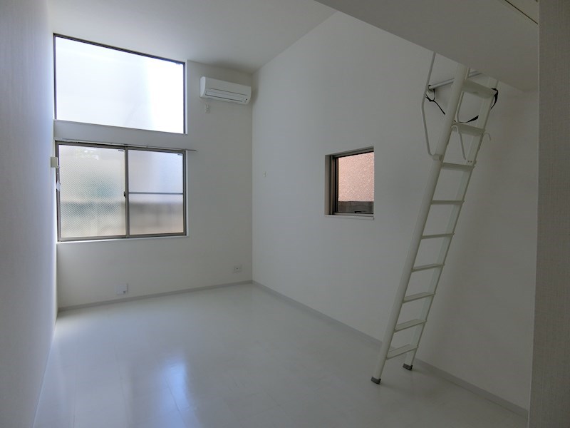 アプリコット ベッドルーム