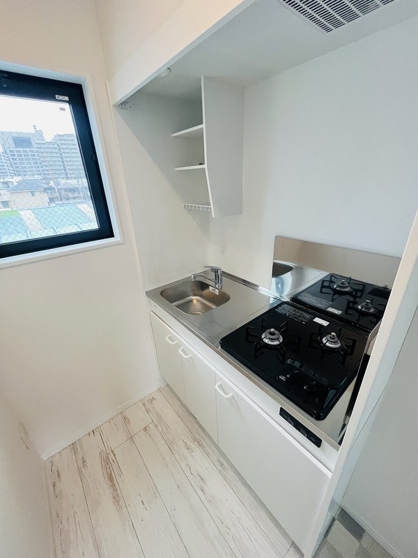 KISMET梅島 キッチン