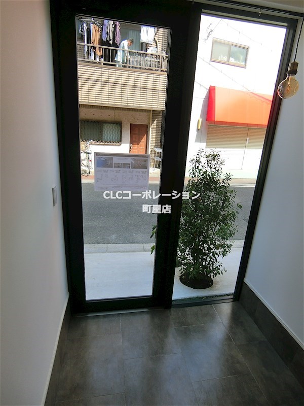 Da Buon Vecchio（ダ・ボンベッキオ）  玄関