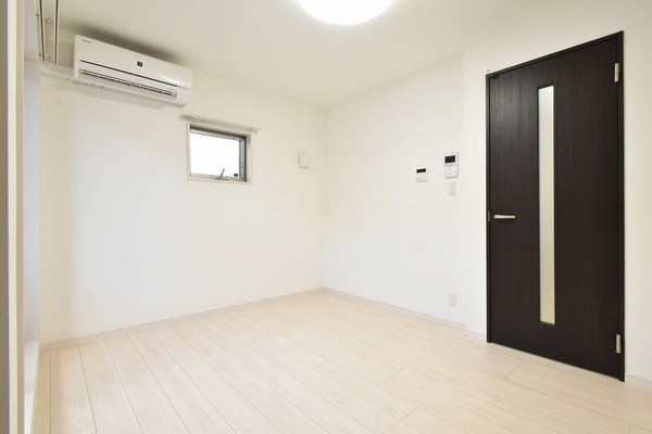 ログリア  リビング