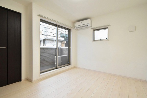 ログリア  ベッドルーム