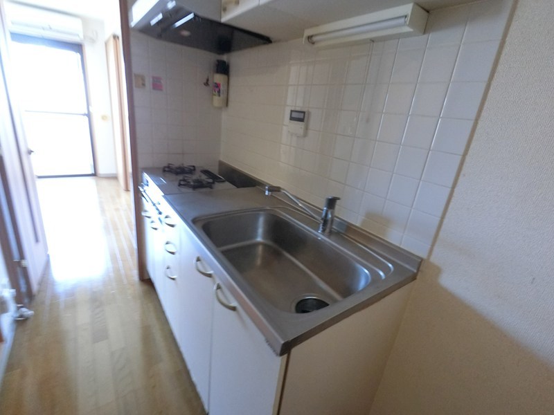 クレッセントテラス キッチン