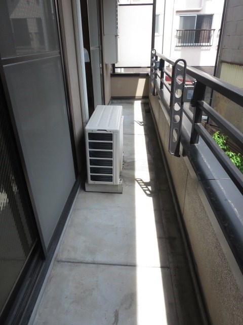 クレッセントテラス ベランダ