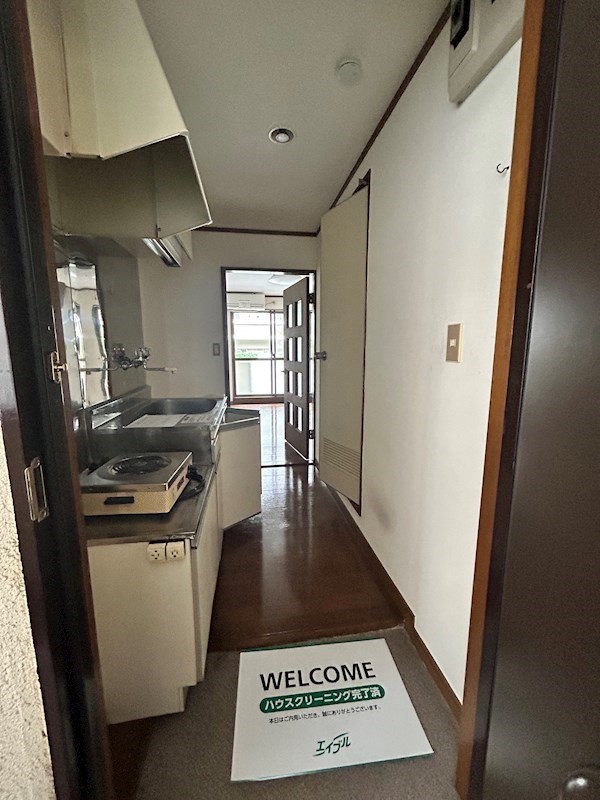 エスケーハイツ 玄関